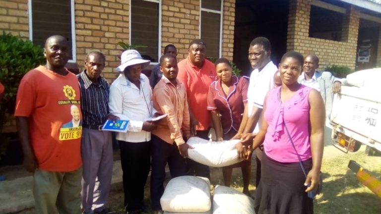 Dr Ken Zikhale Ng’oma continues development exploits, donates building materials, borehole and Maizemill to Nkhatabay Constituency