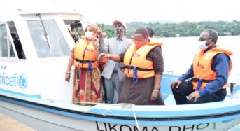 UNICEF donates boats to Health Ministry