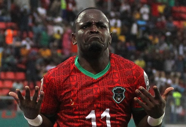 Pirates coach snubs Gabadinho Mhango- says RSA League bigger than Afcon