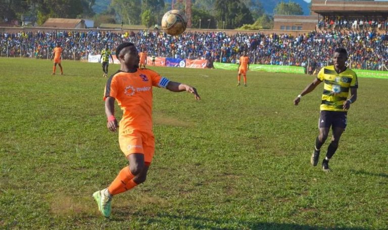Gabeya clinch late draw for Wanderers against Dedza Dynamos as Silver come from behind to beat TN Stars 3-1 at Kasungu Stadium