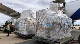 UNICEF hands over lifesaving equipment to Malawi for cholera outbreak fight