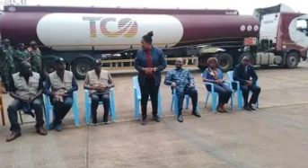 Malawi receives Jet Fuel from Mozambique
