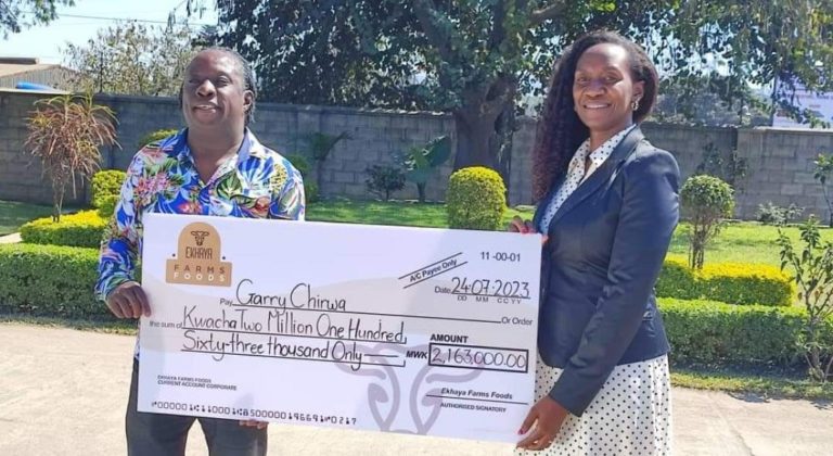 EKhaya foods gives  NPL sports editor Garry Chirwa K2.16 million to cover Queens’ Netball World Cup matches in South Africa