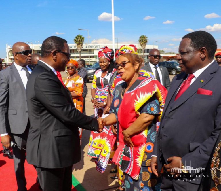 Social commentator Joshua Chisa Mbele backs President Chakwera Govt on devaluation