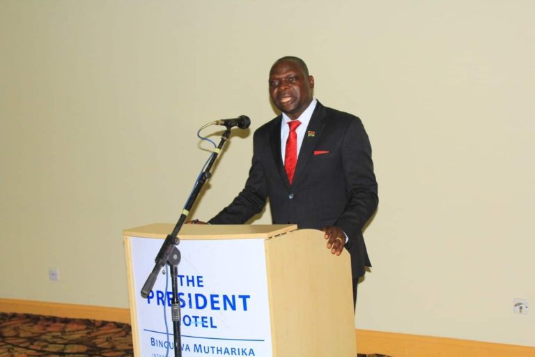 Chakwera moves in to cushion Malawians from effects of devaluation