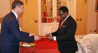 Chakwera receives letters of credence from 10 diplomatic envoys