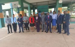 Demand accountability from public officials – Dossi