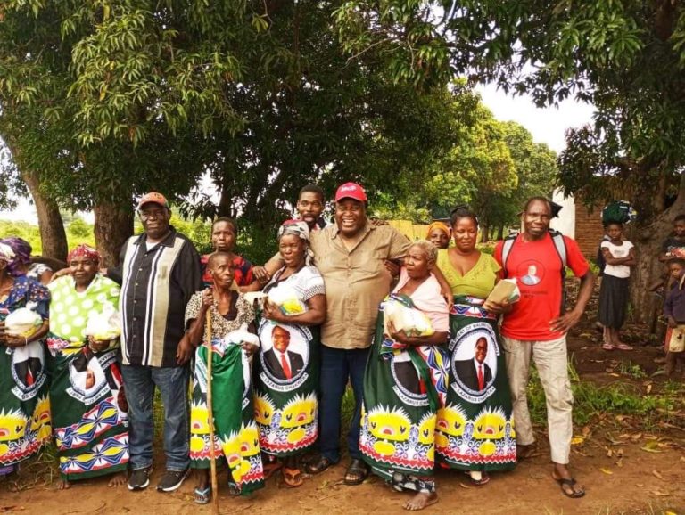Zikhale celebrates the new year with 600 elderly people