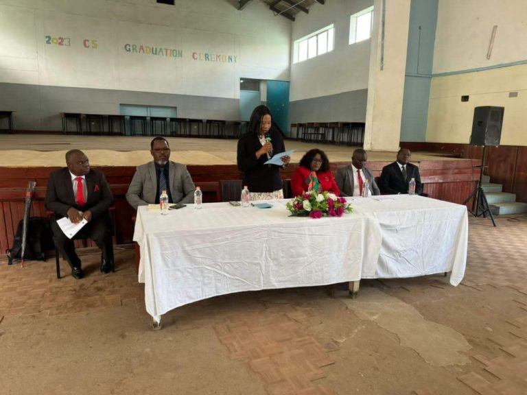 Ministry, MIE engage public in curriculum review