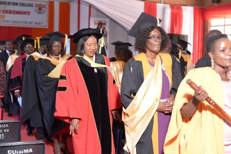 143 Specialist Teachers graduates at Montfort College