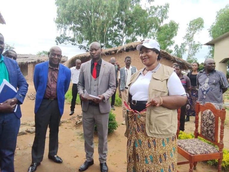 Minister of Gender Sendeza impressed with e-payment on SCTP in Nkhotakota