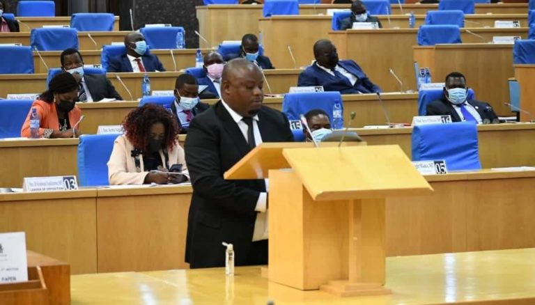 UTM,UDF MPs reject presidential age limit bill
