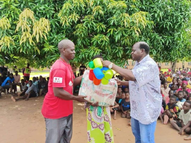Chimunthu Banda calls for assistance for people affected by floods in Nkhotakota.