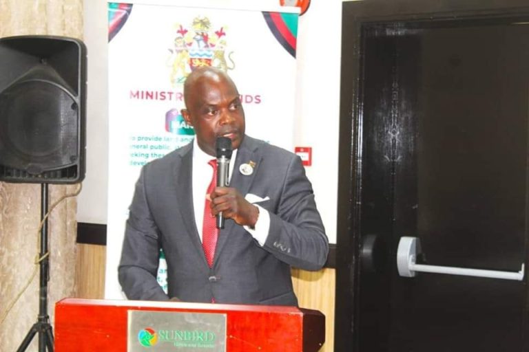 Government ready to provide land to local and foreign Investors