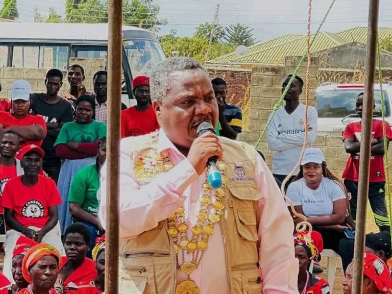 Lilongwe City Council officially hands over road and bridge construction project to contactors Projex Group and Master JV