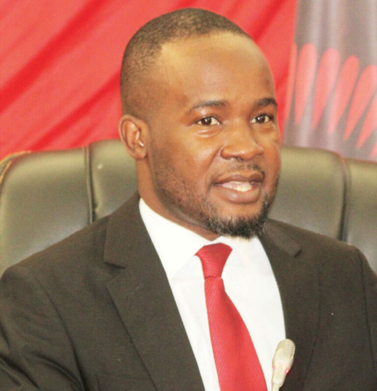 Gwengwe hails Chakwera as visionary leader