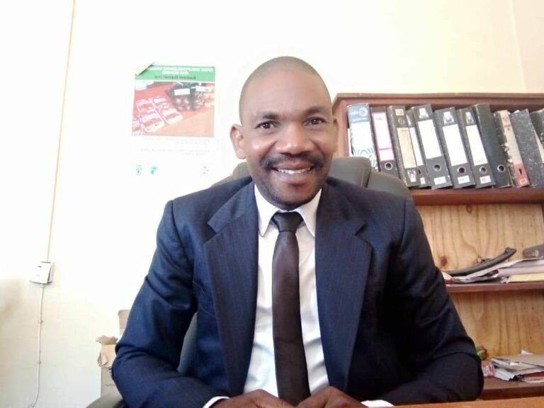 Security journalist backs Immigration for screening asylum seekers