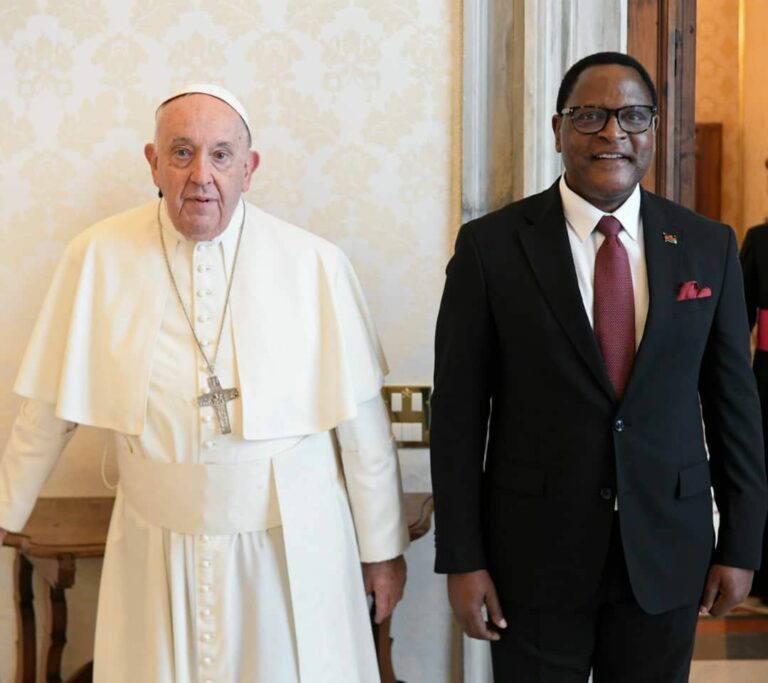 Chakwera meets His Holiness Pope Francis