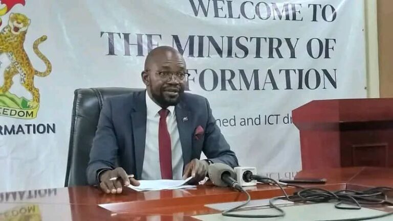 Minister Moses Kunkuyu holds press conference on aircraft accident report