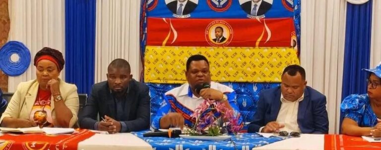 Opposition parties demand suspension of election registration process