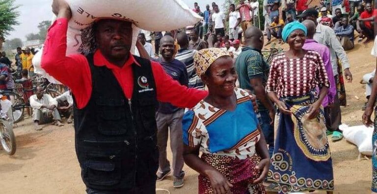 Salima North West MP Enock Phale Commends Government for Early Maize Distribution