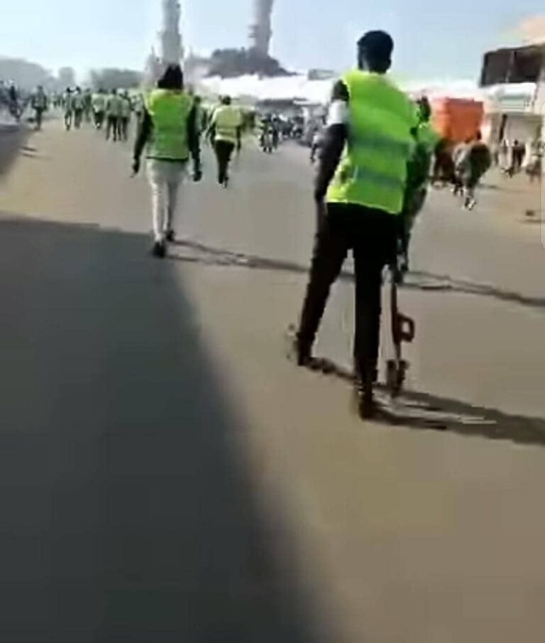 Tensions rise as armed vendors set to counter opposition’s planned demonstrations in Lilongwe