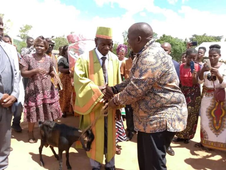 Minister Richard Chimwendo Banda urges new Traditional Authority Makata to promote unity and fight corruption