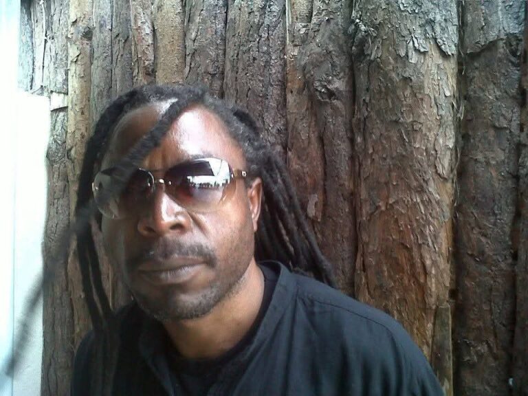 Bass guitarist ‘Godfrey Mbizi’ dies
