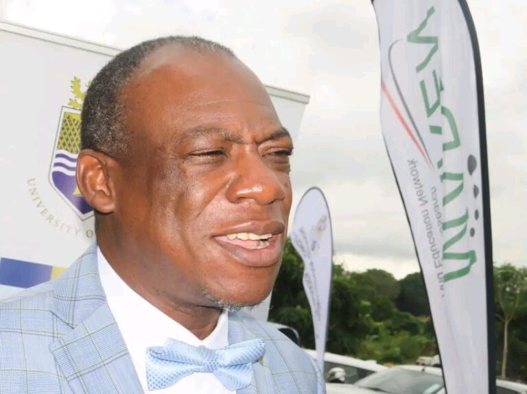 Madise calls for tax cuts on smartphones to boost online learning