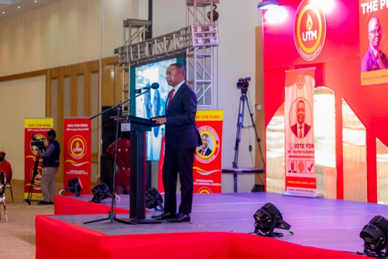 UTM President Dalitso Kabambe personally launches manifesto, pledges commitment to Malawians