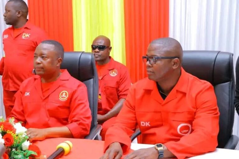 Dalitso Kabambe presents nomination certificates to UTM candidates in Central Region ahead of September Polls