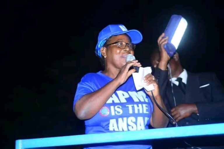 Jane Ansah rallies support in Mchinji, urges voters to back Mutharika
