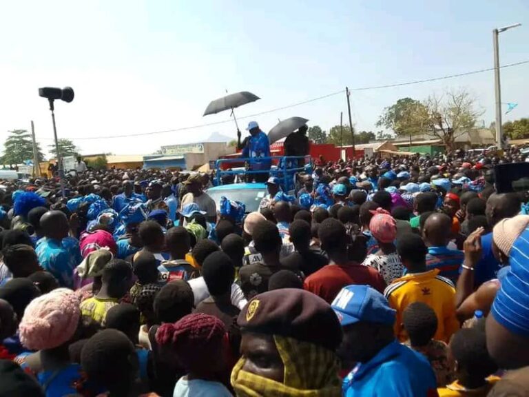 Mutharika vows to lead Malawi to “Canaan” as elections near