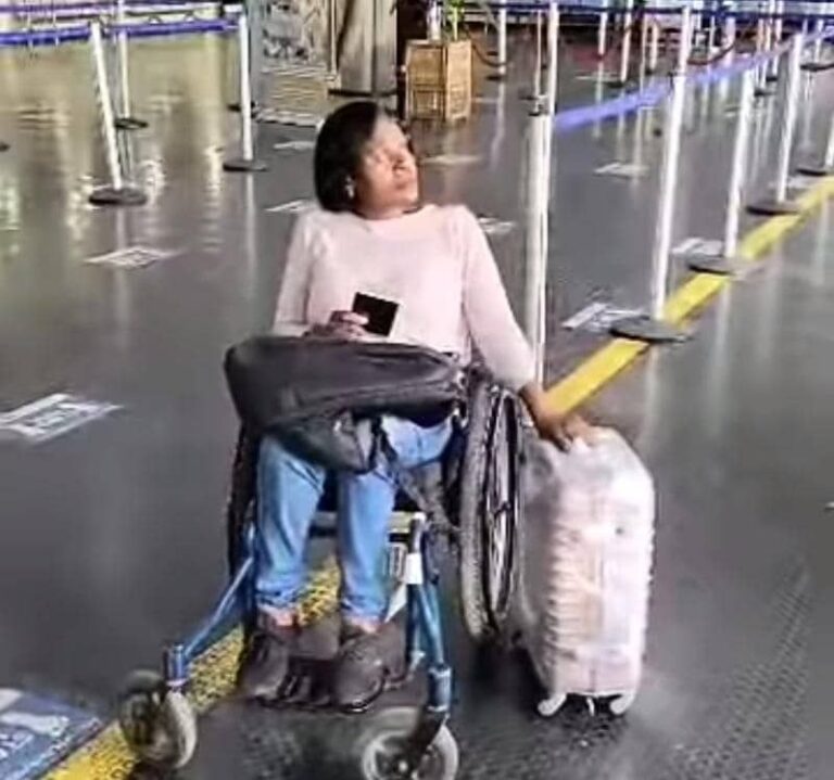 Airline bars disabled FEDOMA Manager from boarding flight over lack of assistant