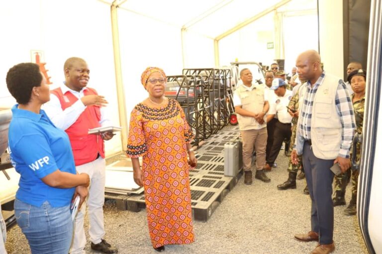 Ansah’s unannounced stop in Nsanje sets tone for relief mission