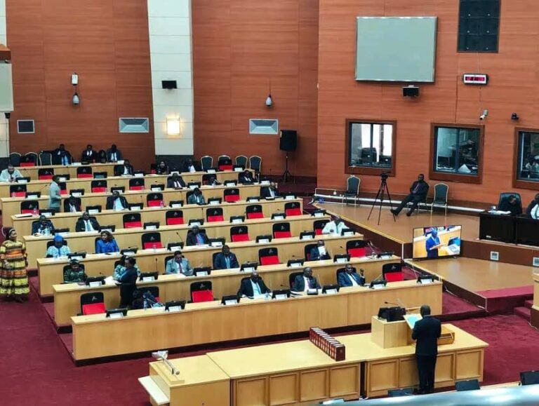 Opposition Leader calls for clear economic plan as Parliament adjourns