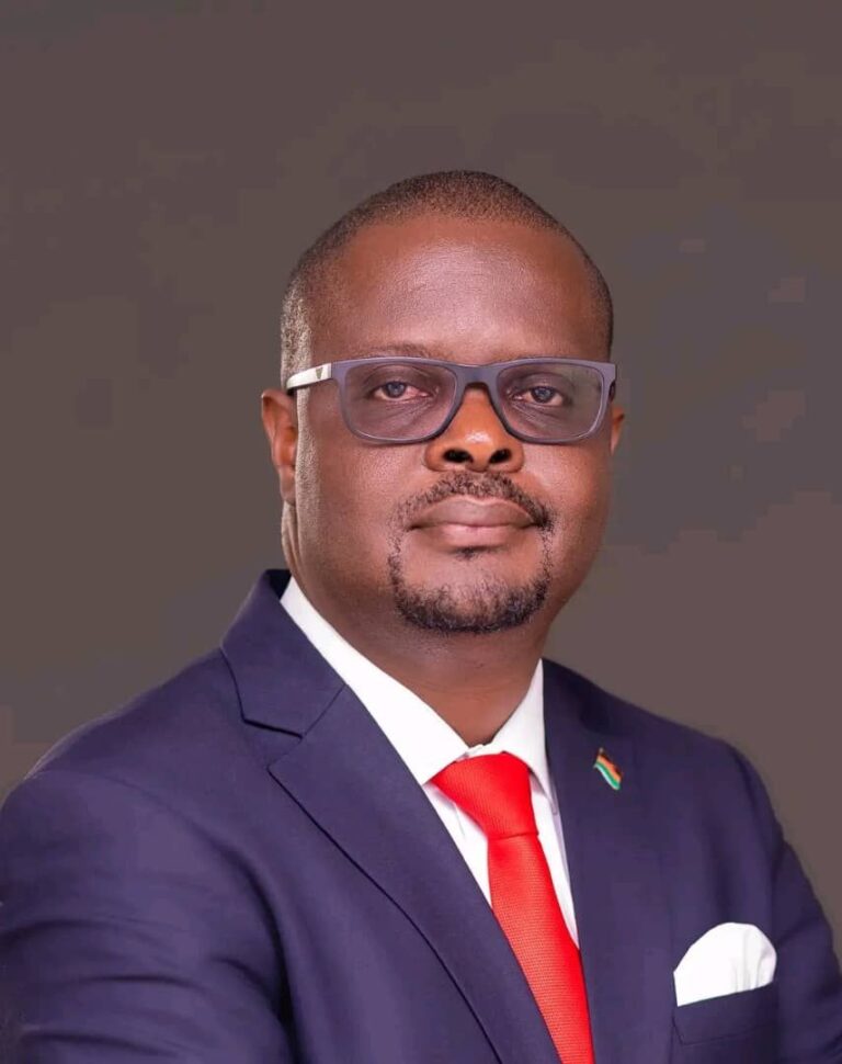 Mumba thanks supporters after court grants him bail