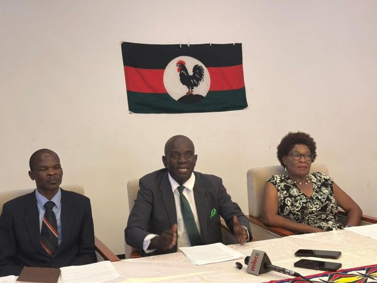 “CHAKWERA MUST GO!” – MCP Rebels Launch Savage Bid to Dump President Before 2025!