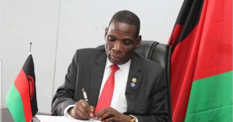 Mwanamveka off the hook, not involved in the Amaryllis Hotel&nbsp; deal