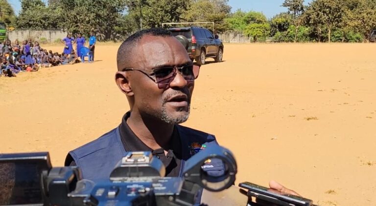 Minister Ben Phiri orders&nbsp; Malawi Police to arrest anyone found littering garbages from their car windows